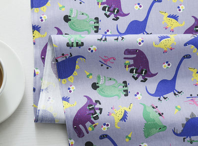Tela Estampada de Sarga con Diseños Infantiles Creativos - Image 4