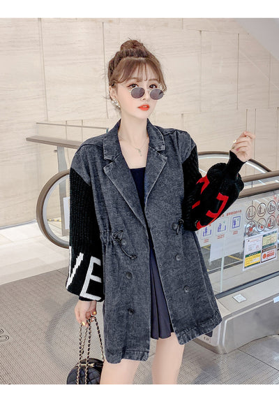 Chaqueta de mezclilla negra con mangas linterna tejidas con letras - Image 13