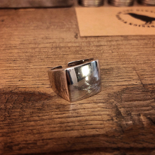 Anillo de Plata 925 Cuadrado Ajustable Acabado Brillante Versión Ancha - Image 6