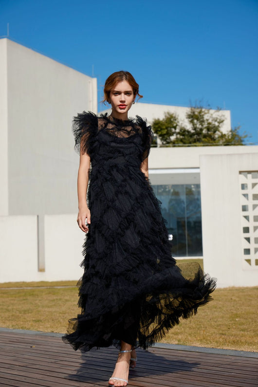 Vestido Elegante sin Mangas con Cuello Tortuga y Falda Tableada Bordada - Image 42