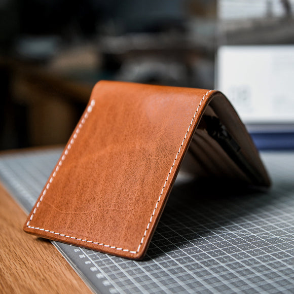 Billetera Corta de Cuero Premium para Hombre con Estilo Personalizado