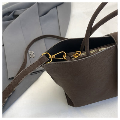 Bolsa Tote Minimalista de Alta Capacidad con Acabado Ante Retro - Image 29