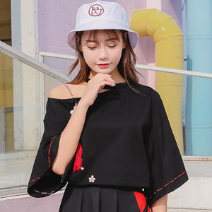 Blusa Escotada al Hombro con Manga Corta