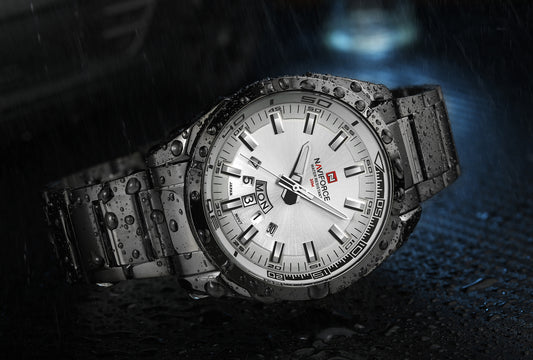 Reloj Naviforce 9038 - Elegancia Asequible con Movimiento de Cuarzo - Image 2