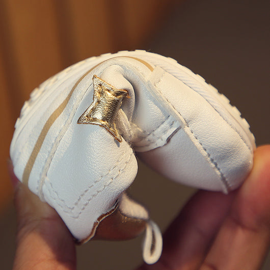 Zapatillas Deportivas para Bebé Blancas de Algodón con Suela Suave - Image 3