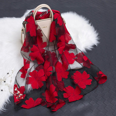 Pañuelo de Seda Estampado Flores Huecas - Diseño Elegante y Versátil