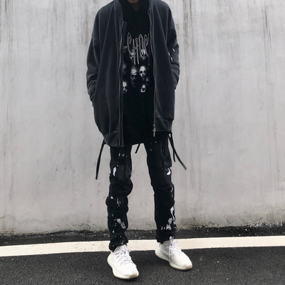 Jeans para Hombre con Diseño Artístico y Rotos Modernos - Image 2