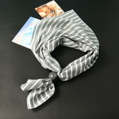 Pañuelo Cuadrado Británico para Mujer - Diseño de Moda Clásico - Image 28