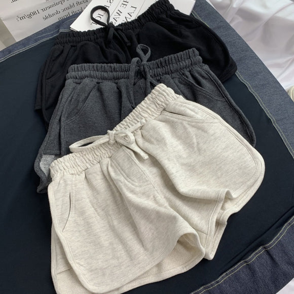 Pantalones cortos deportivos de pierna ancha para yoga y casa