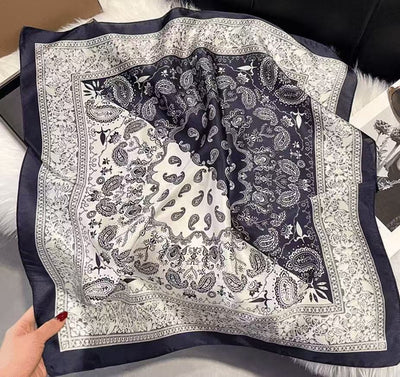 Pañuelo de Seda Cuadrado Versátil para Mujer - Image 15