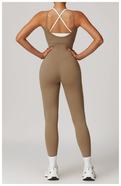 Jumpsuit Deportivo Bicolor con Tirantes Ajustables - Image 17