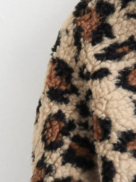 Abrigo Suelto de Piel de Cordero Estampado Leopardo - Image 27