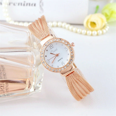 Reloj de Moda para Mujer con Malla Dorada - Image 4