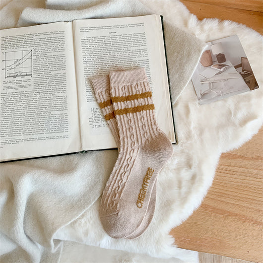 Calcetines de Lana Gruesa para Invierno Serie Amarilla con Cashmere Talla S - Image 4