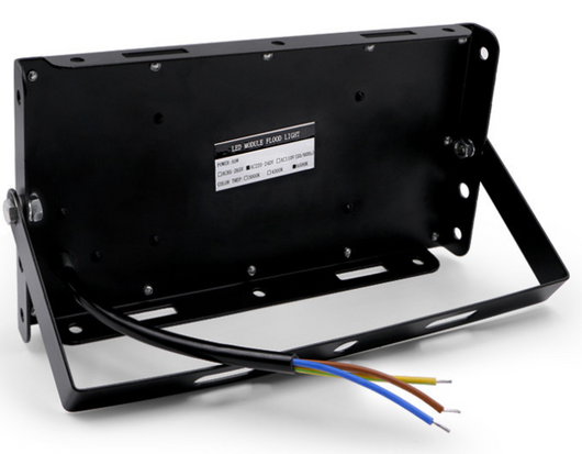 Reflector LED 50W Impermeable para Exterior - Iluminación de Paisaje y Seguridad - Image 5