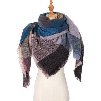 Chal Triangular Escocés para Otoño e Invierno - Amplio y Versátil - Image 46
