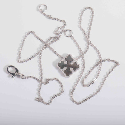 Collar de Plata S925 Diseño Flor de Trébol Fritilaria - Image 3