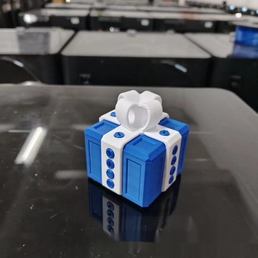 Caja de Regalo Navideña con Muñecas Rusas Divertidas - Image 17