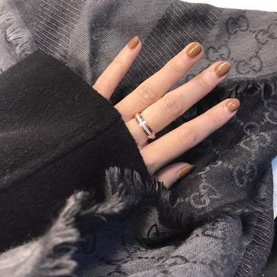 Anillo de Plata Esterlina Giratorio para Parejas con Diamantes y Gipsófila - Image 11