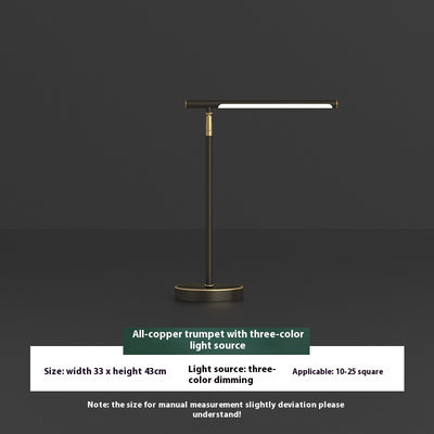 Lámpara de Mesa Articulada en Latón - Diseño Minimalista de Lujo - Image 6