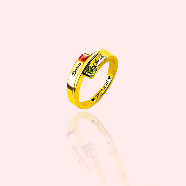 Anillo de Pareja Plateado con Letras de Moda