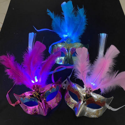 Máscara de Fibra Óptica Luminosa Princesa Mascarada LED con Plumas para Niños - Image 11