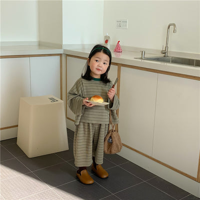 Conjunto de Dos Piezas: Sudadera Infantil a Rayas Casual - Image 4