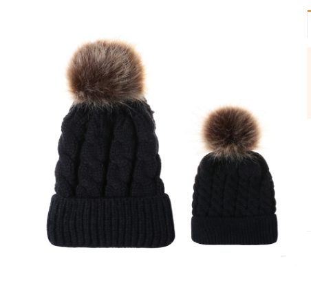 Gorro de Invierno Trenzado con Pompón - Juego Familiar Cálido
