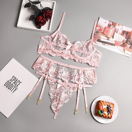 Conjunto de Faja Clásica con Bordado Floral y Patchwork - Image 2