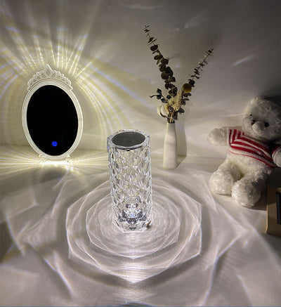Lámpara LED Rosa Diamante Romántica para Dormitorio y Sala - Image 5