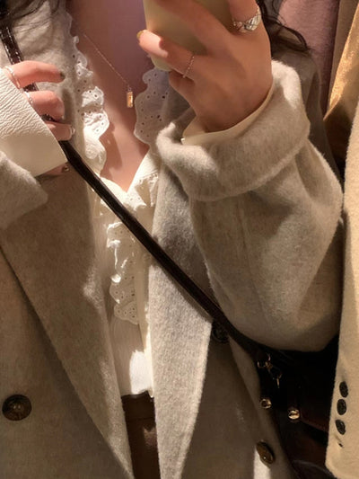 Abrigo de Lana Grueso para Mujer en Talla Pequeña - Image 12