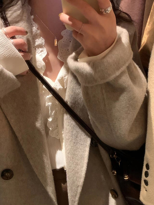 Abrigo de Lana Grueso para Mujer en Talla Pequeña - Image 12