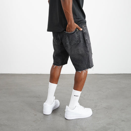 Shorts Denim Destructivo con Efecto Graffiti - Image 4