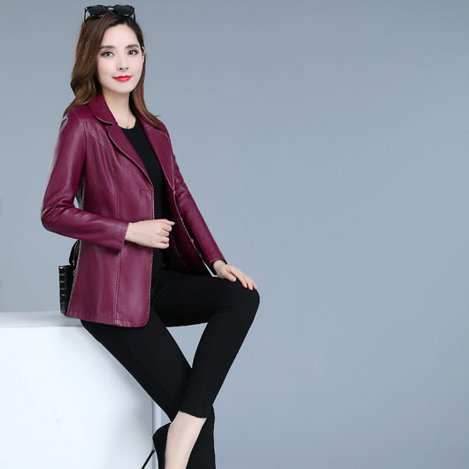 Chaqueta de Cuero Corta para Mujer con Cuello Solapa y Ajuste Slim - Image 10