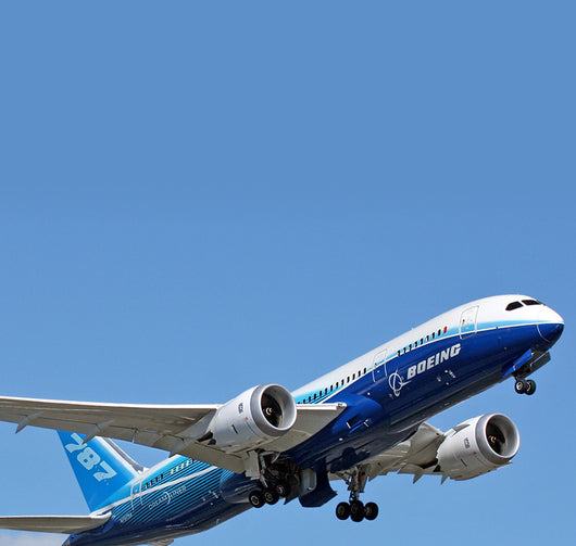 Avión Teledirigido de Tres Canales - Image 9
