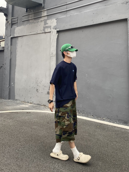 Pantalones Cortos Camuflaje Multipieza con Costuras Perfiladas - Image 12