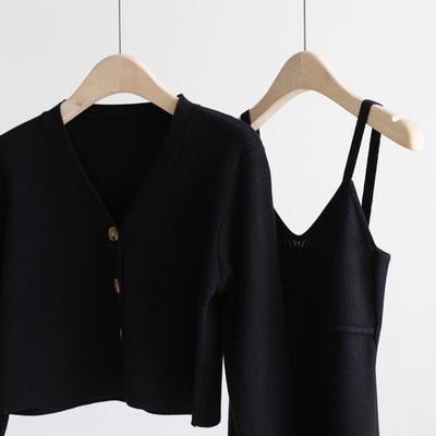 Conjunto Elegante: Cardigan Corto + Vestido Tejido con Tirantes - Image 2