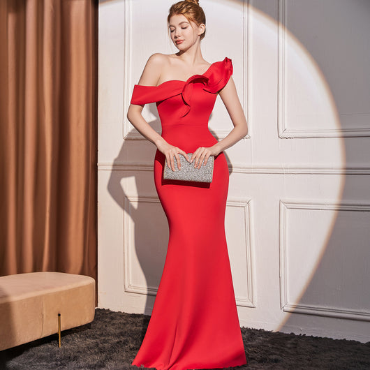 Vestido Largo Elegante con Hombros Inclinados Efecto Adelgazante - Image 2