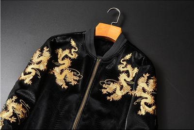 Chaqueta Cardigan Beisbolera con Bordado Dorado - Image 8