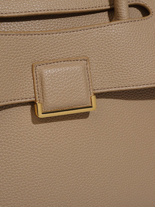 Bolso Tote de Gran Capacidad para Commuters - Diseño Versátil y Moderno - Image 16