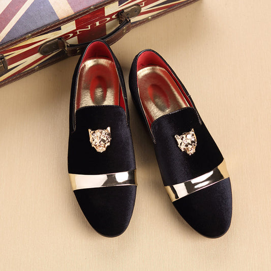 Mocasines de Cuero Nobuk con Hebilla Cabeza de Tigre Dorada