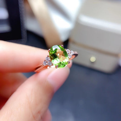 Anillo Peridoto para Mujer con Circón - Diseño Elegante y Sofisticado - Image 6