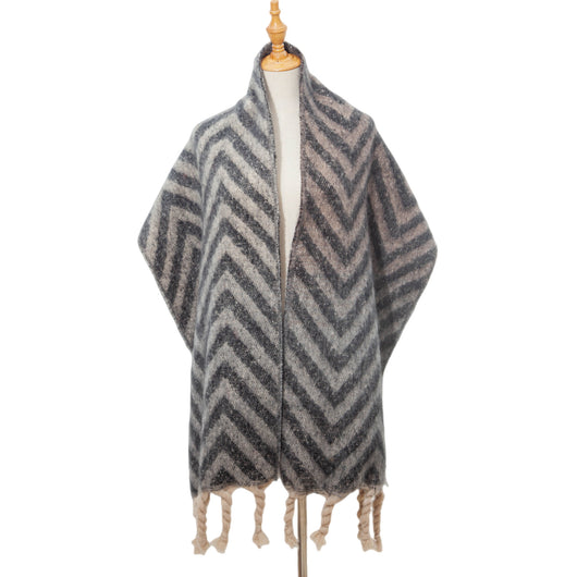 Chaqueta Tejida Otoño Invierno con Trenza Gruesa y Efecto Mohair - Image 8