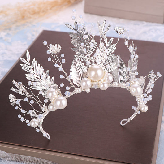 Corona Nupcial de Cristal y Hojas para Novia con Aretes - Image 6