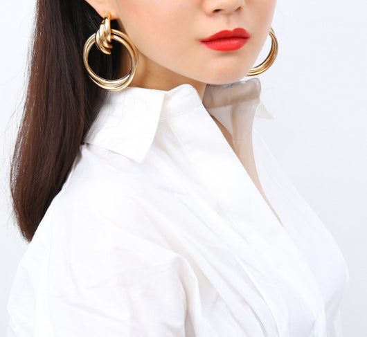 Aretes Colgantes Hueco Redondos de Aleación para Mujer - Image 4