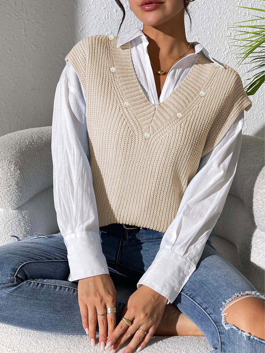 Chaleco Tejido con Perlas en Escote V - Elegancia Minimalista - Image 17