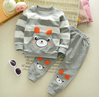 Conjunto de Sudadera Infantil con Oso Cartoon - Diseño a Rayas para Niños y Niñas - Image 6
