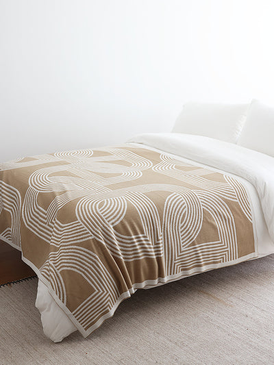 Manta Tejida Nórdica de Lujo Minimalista con Diseño Geométrico - Image 7