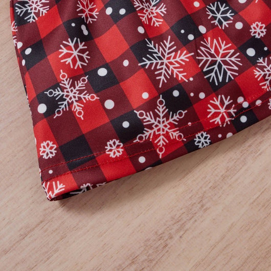 Conjunto Navideño para Niña: Playera Estampada y Falda Escocesa - Image 9