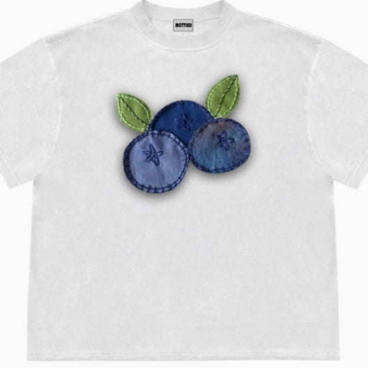 Playera Estampada de Arándanos con Diseño Patchwork Frutal